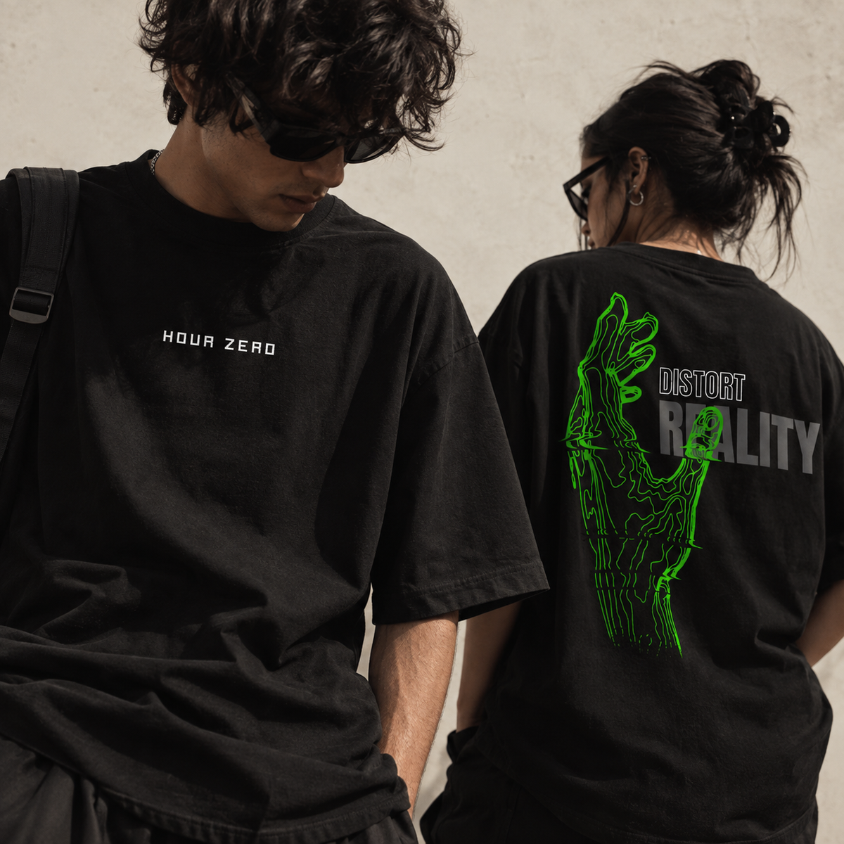 Distort Reality Oversized Graphic T-Shirt – Black