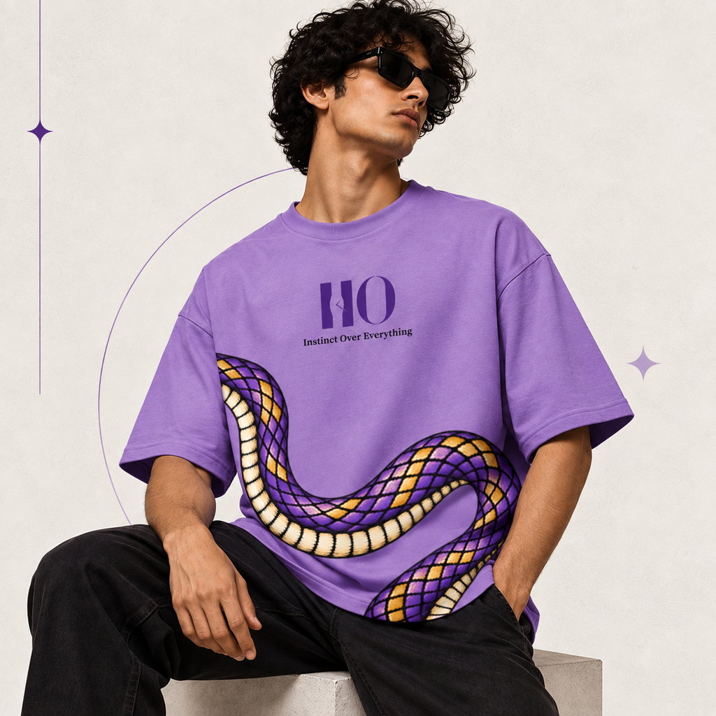 Viper Oversized Graphic T-Shirt – Lavender
